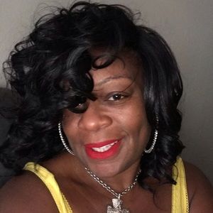 Meet your Posher, Joy